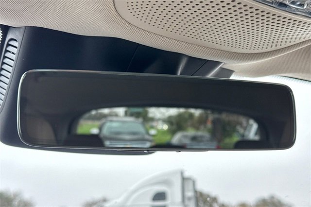 Used 2022 Mercedes-Benz GLC 300 image 25