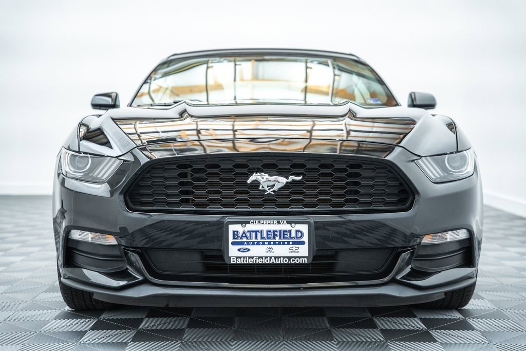 Used 2016 Ford Mustang Convertible image 2