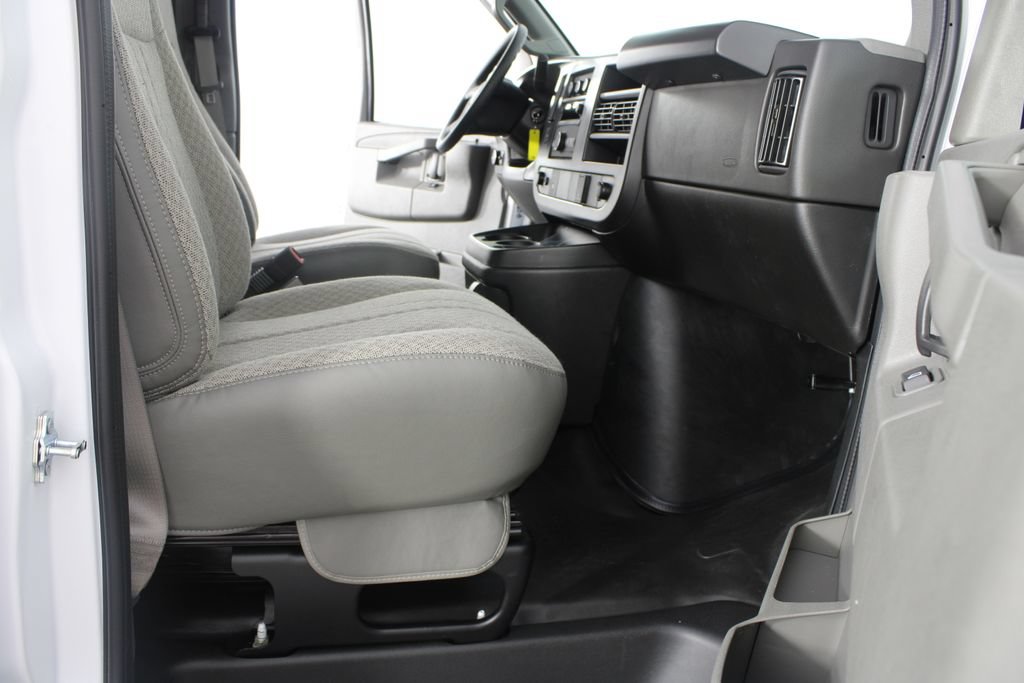 New 2026 Chevrolet Express 2500 w/ Driver Convenience Package RWD image 16