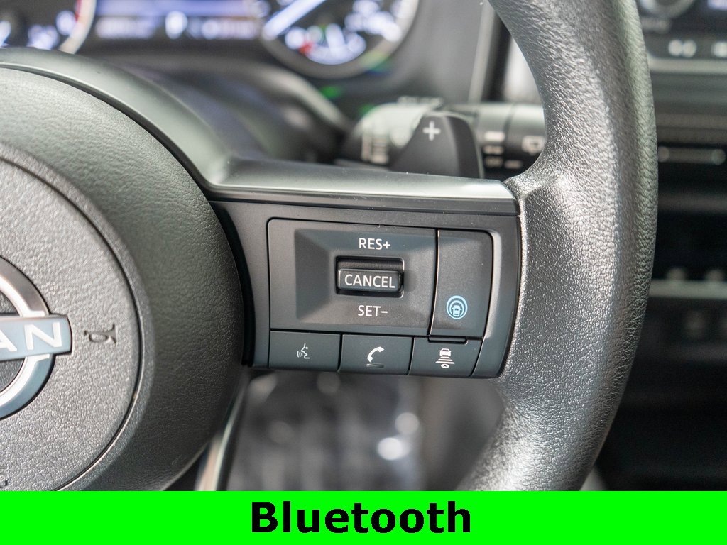 Used 2024 Nissan Rogue SV image 16