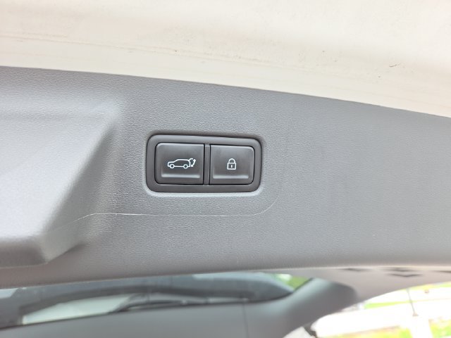 Certified 2026 Hyundai Santa Fe SEL AWD/4WD image 28