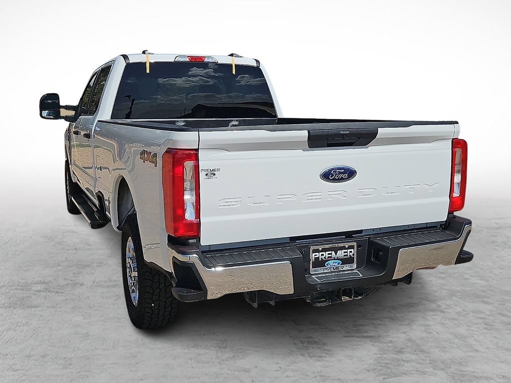 Used 2025 Ford F250 XLT AWD/4WD image 8