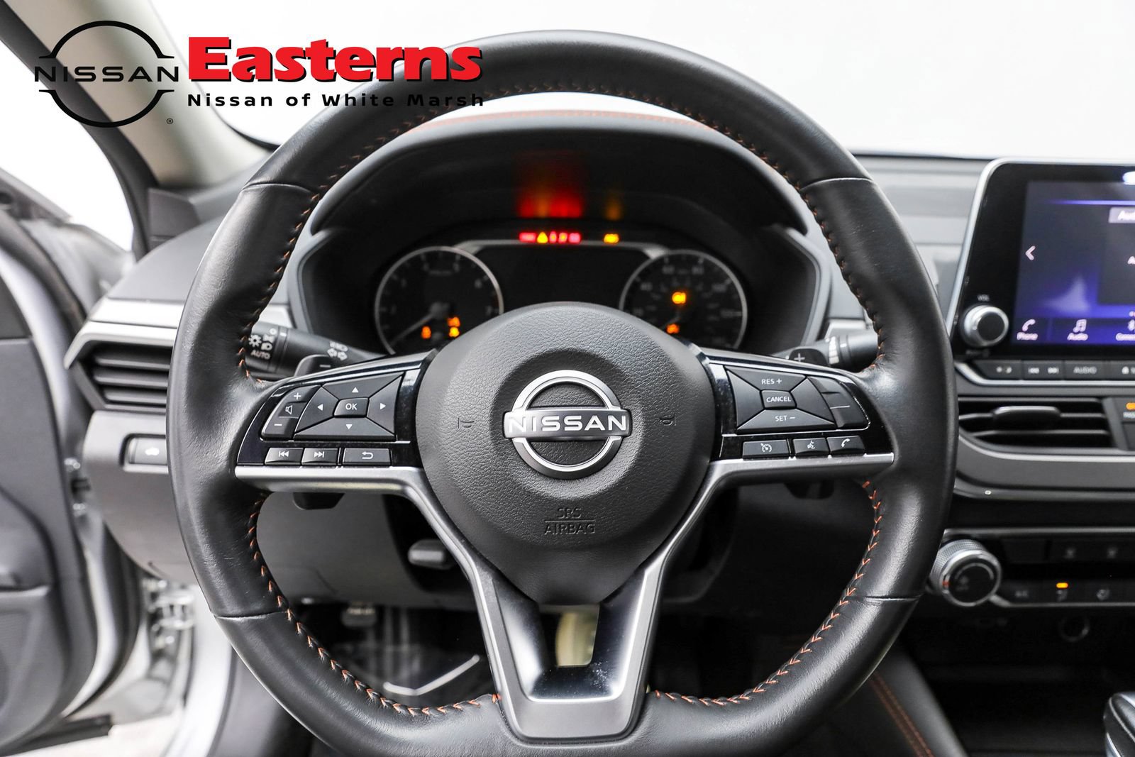 Used 2023 Nissan Altima 2.5 SR FWD image 10