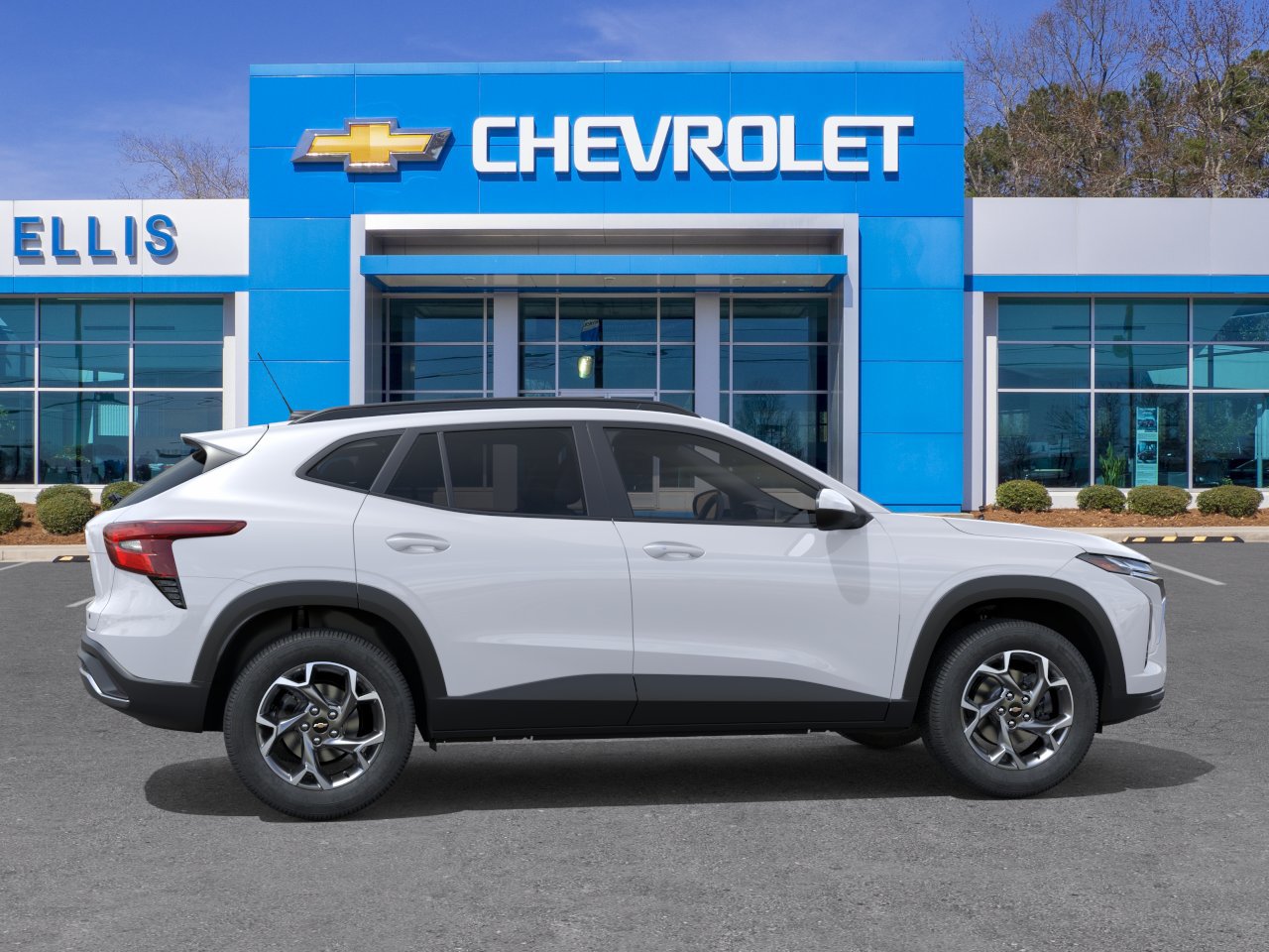New 2026 Chevrolet Trax LT w/ Sunroof Package FWD image 5