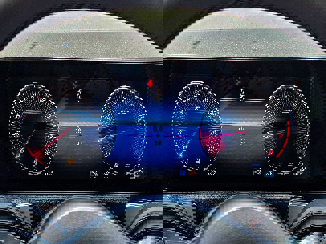 New 2026 Mercedes-Benz GLB 250 4MATIC image 28