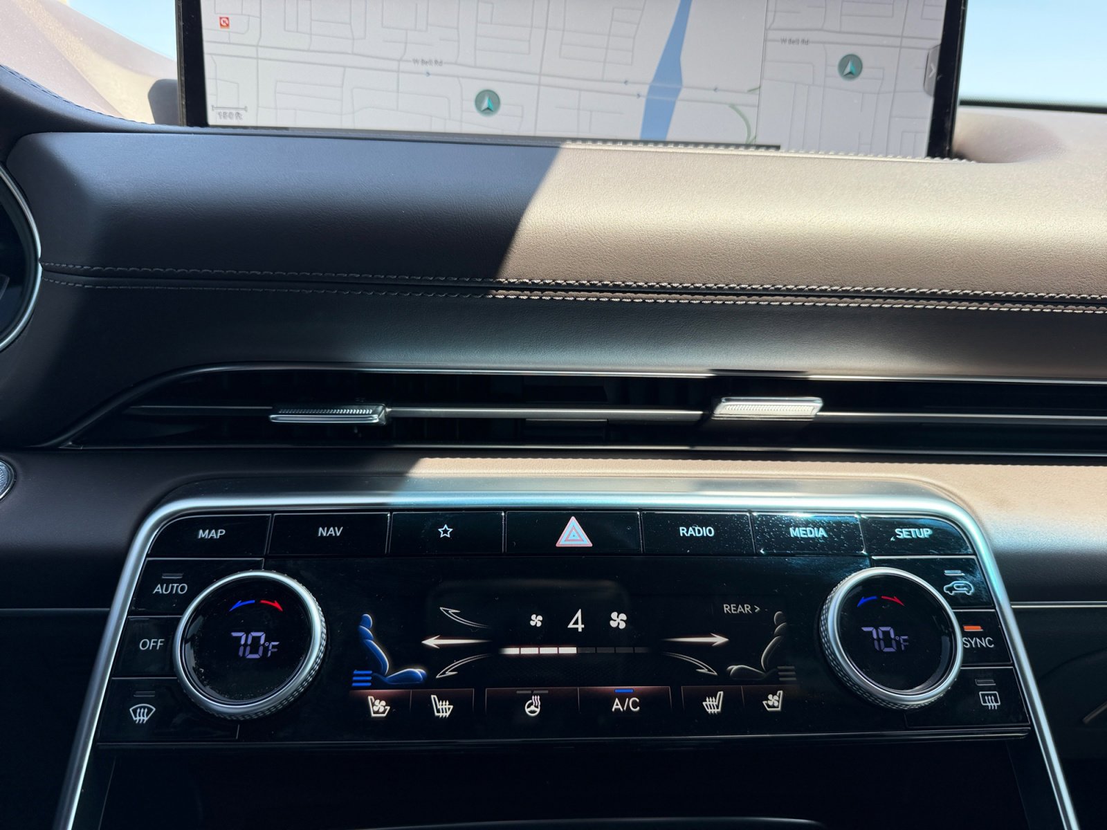 Used 2023 Genesis GV80 3.5T w/ Prestige Package AWD/4WD image 11