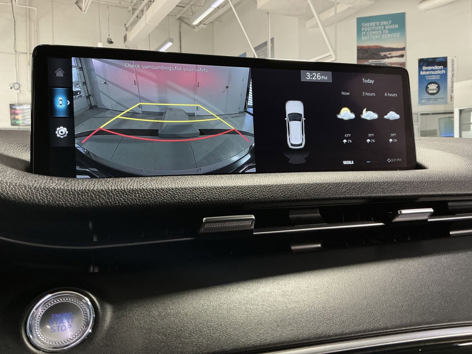 Used 2023 Genesis GV70 2.5T w/ Cargo Package image 27