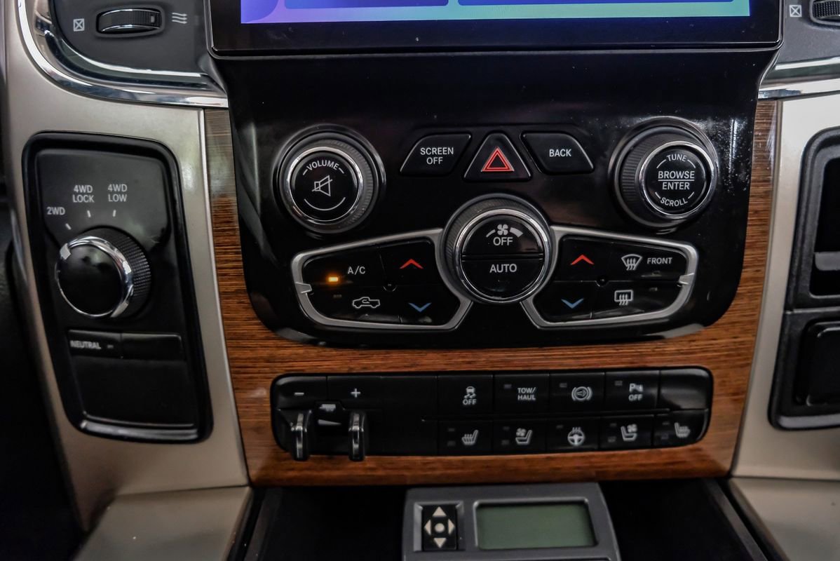 Used 2014 RAM 2500 Laramie w/ Convenience Group image 25