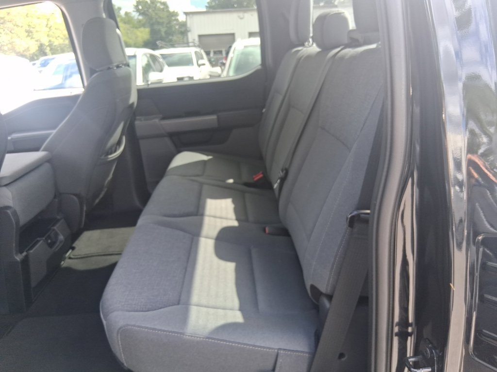 Used 2025 Ford F150 XLT w/ Equipment Group 301A Standard AWD/4WD image 16
