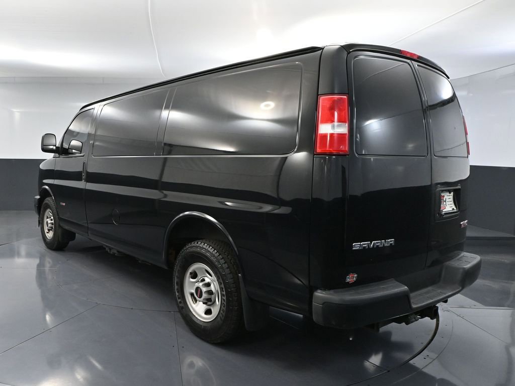Used 2018 GMC Savana 2500 image 7