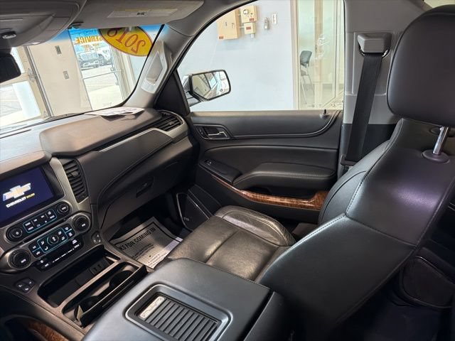 Used 2018 Chevrolet Suburban Premier AWD/4WD image 42
