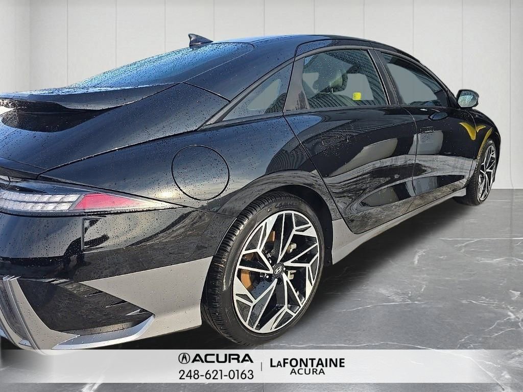 Used 2023 Hyundai Ioniq 6 SEL image 5