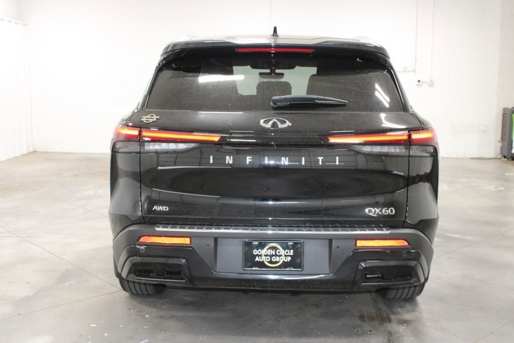 Used 2023 INFINITI QX60 Luxe w/ Cargo Package AWD/4WD image 8