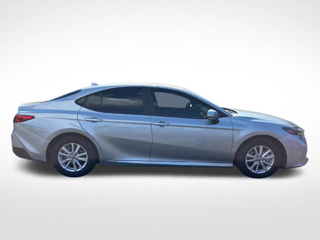 Used 2025 Toyota Camry LE w/ Convenience Package FWD image 6
