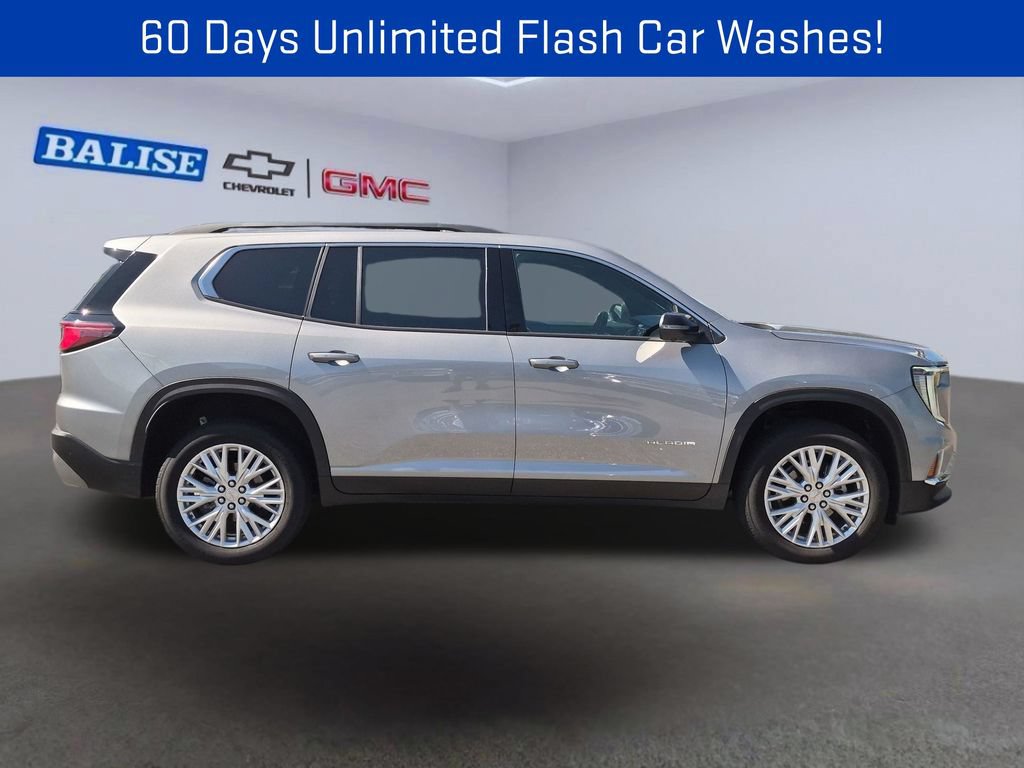 Certified 2026 GMC Acadia Elevation w/ Elevation Premium Package AWD/4WD image 3