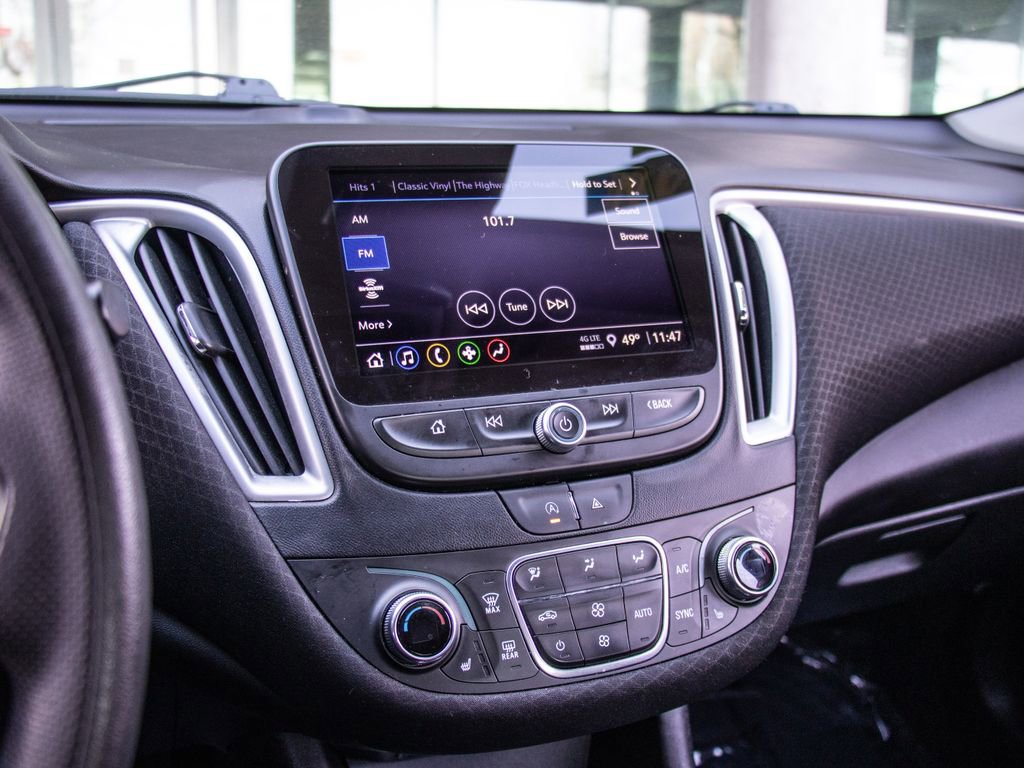 Used 2024 Chevrolet Malibu LT image 16