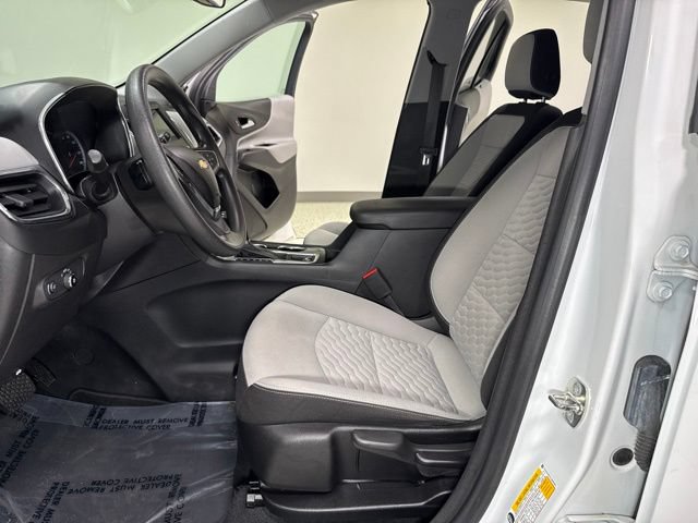 Used 2020 Chevrolet Equinox LS AWD/4WD image 11