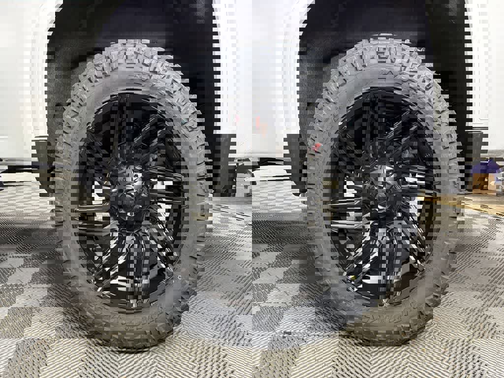 New 2026 GMC Sierra 1500 AT4 w/ AT4 Premium Package image 33