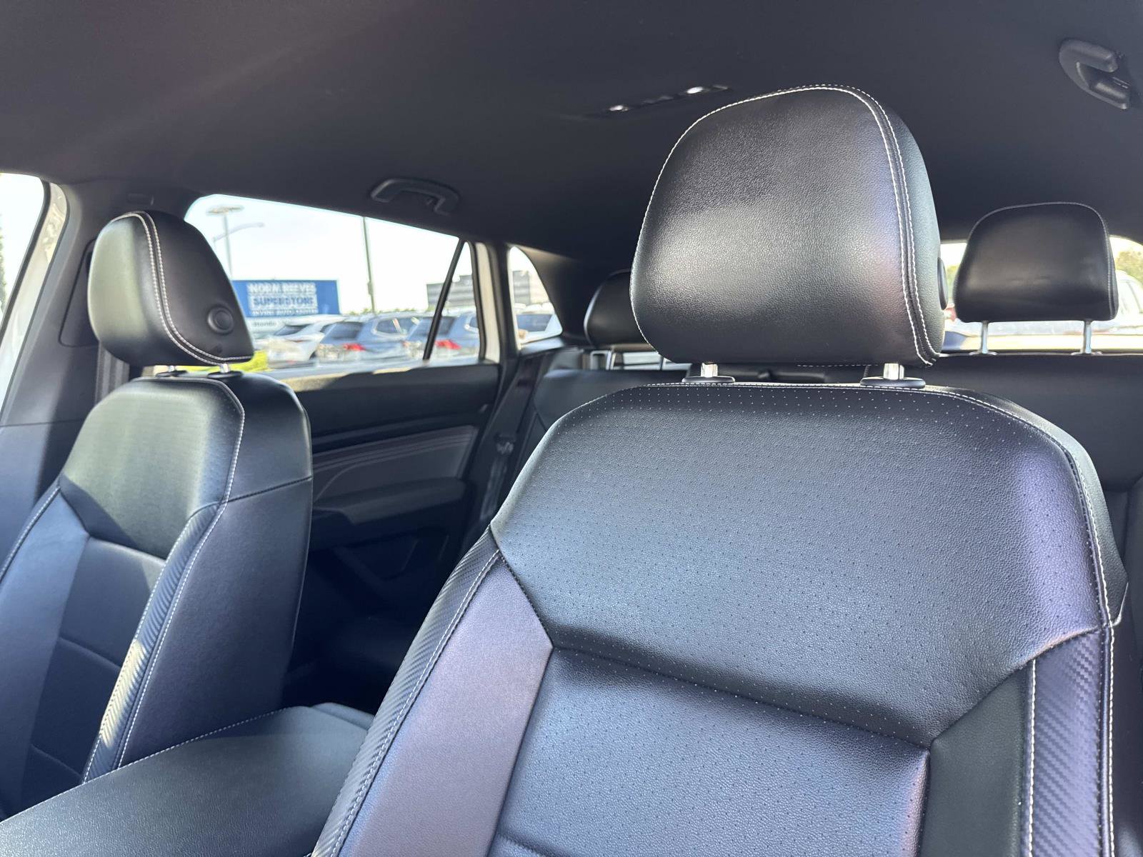 Used 2021 Volkswagen Atlas Cross Sport SE w/ Cross Sport MDO Package image 23