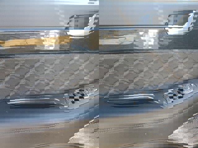 Used 2021 Hyundai Palisade Calligraphy image 17