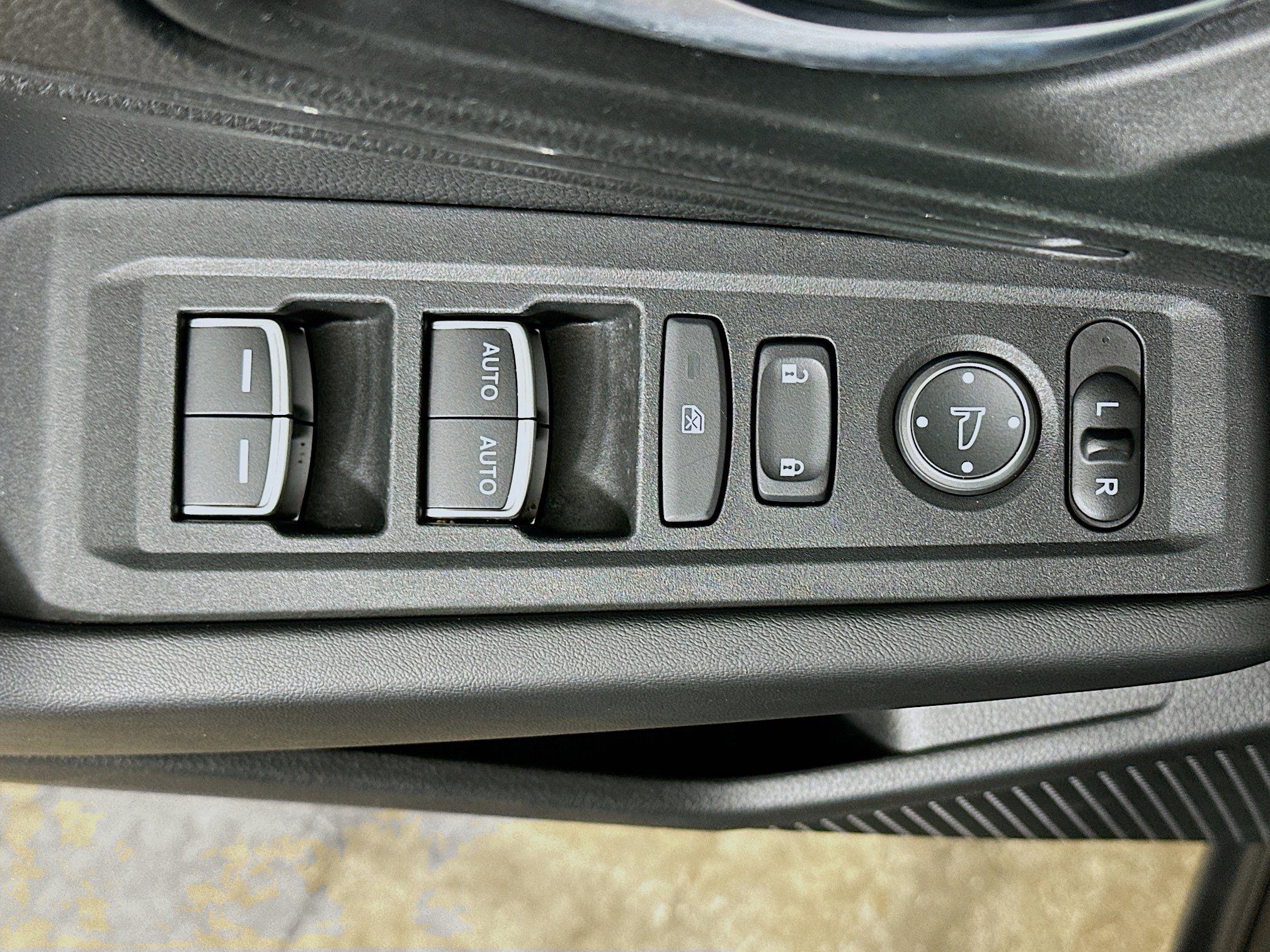Used 2025 Honda Accord LX image 15