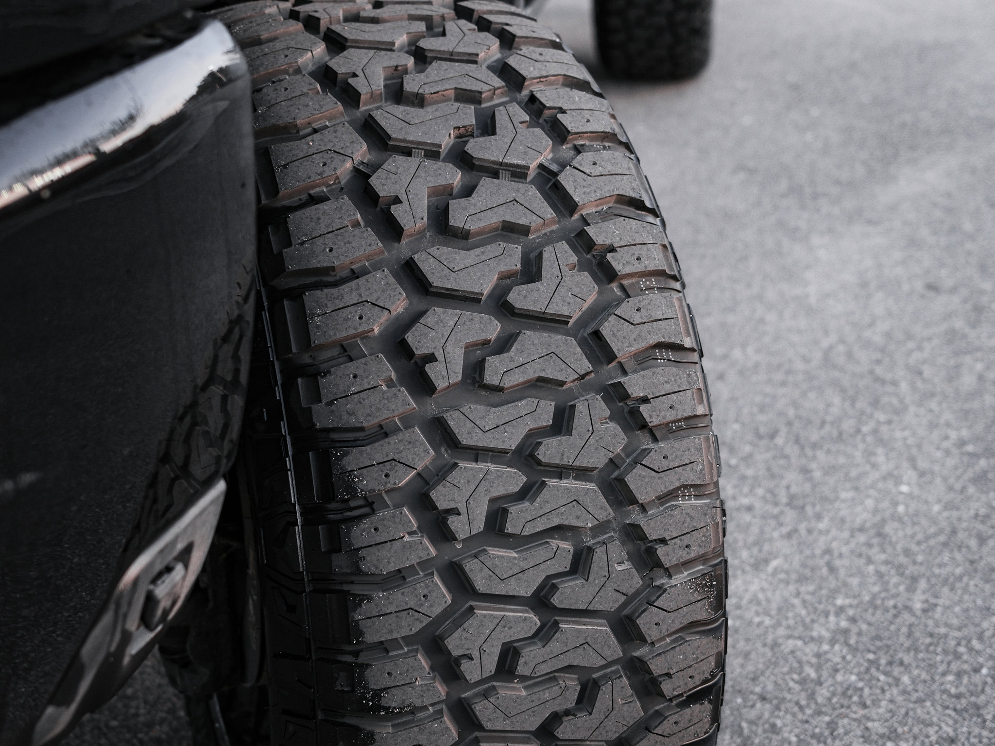 Used 2024 Chevrolet Silverado 3500 High Country w/ High Country Premium Package AWD/4WD image 24