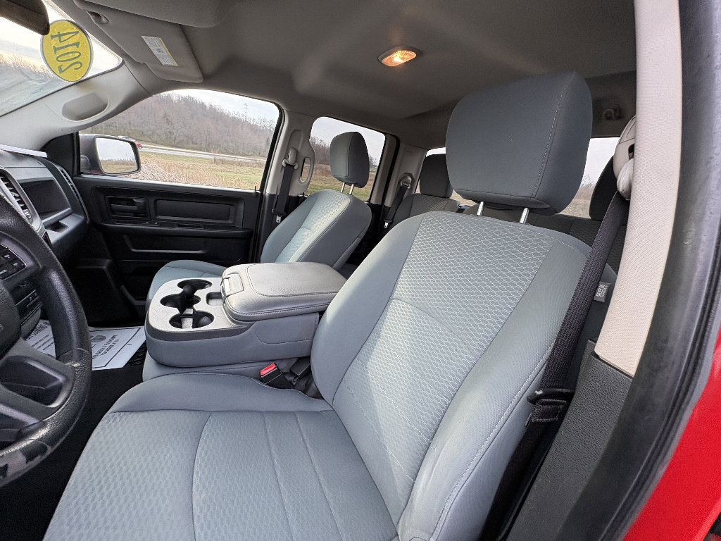 Used 2014 RAM 1500 Express image 32