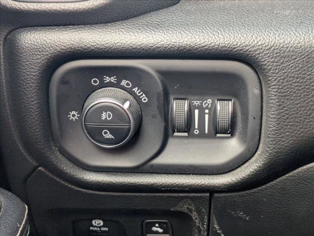 Used 2025 RAM 1500 Laramie image 16