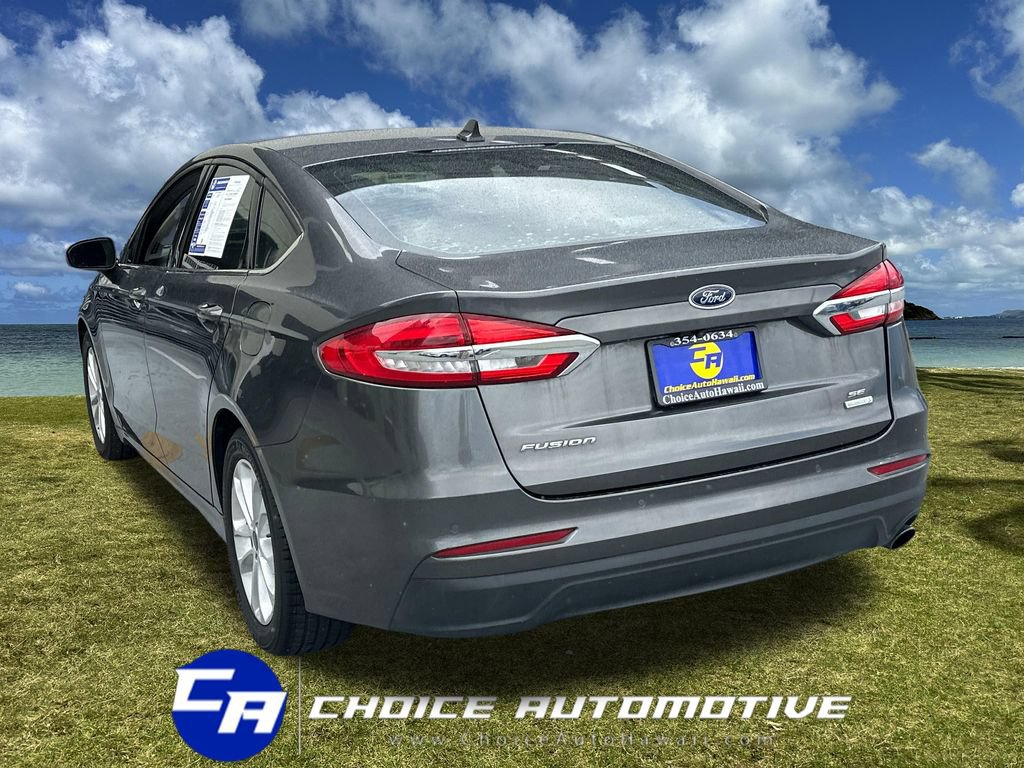 Used 2019 Ford Fusion SE FWD image 5