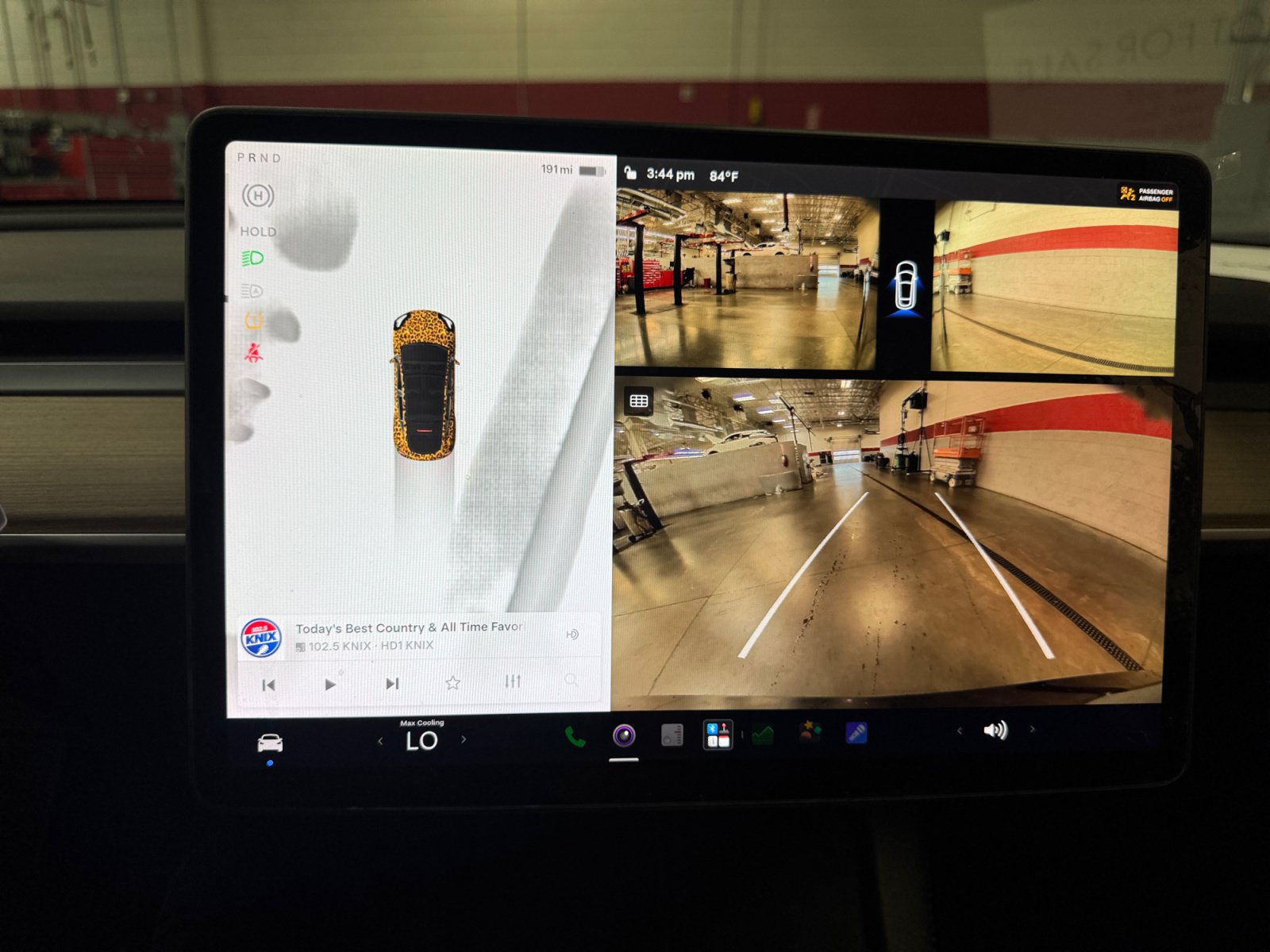 Used 2025 Tesla Model Y Long Range RWD image 27
