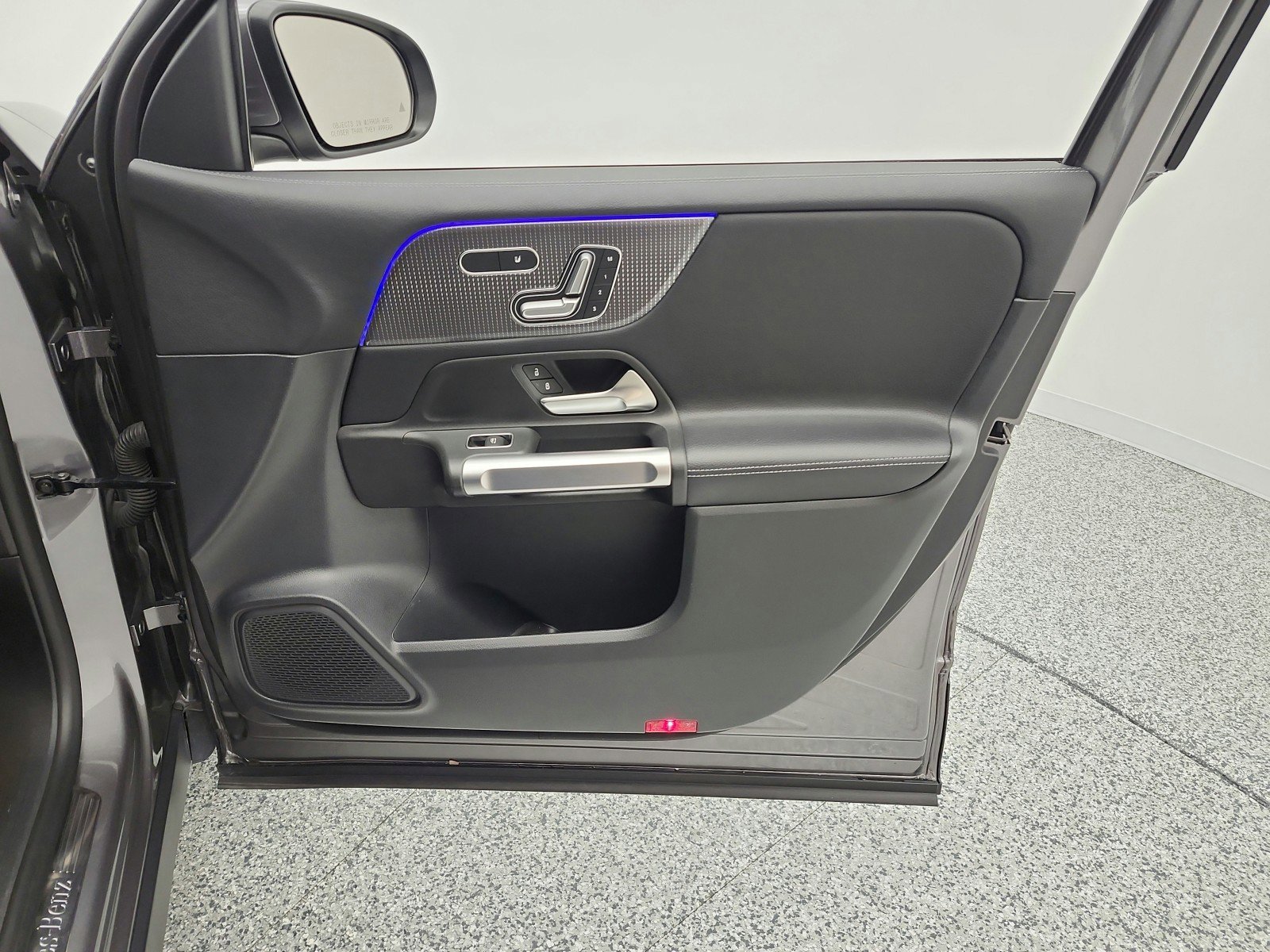 Used 2022 Mercedes-Benz GLB 250 image 20