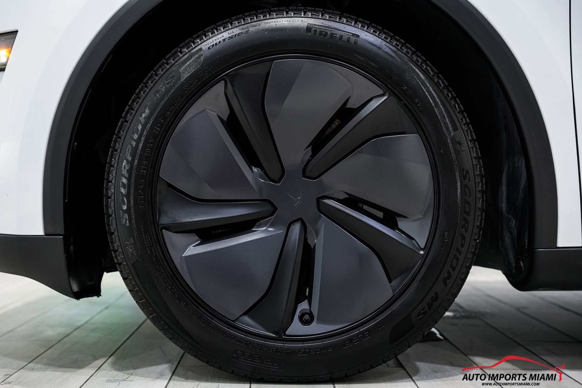 Used 2026 Tesla Model Y Long Range RWD image 81