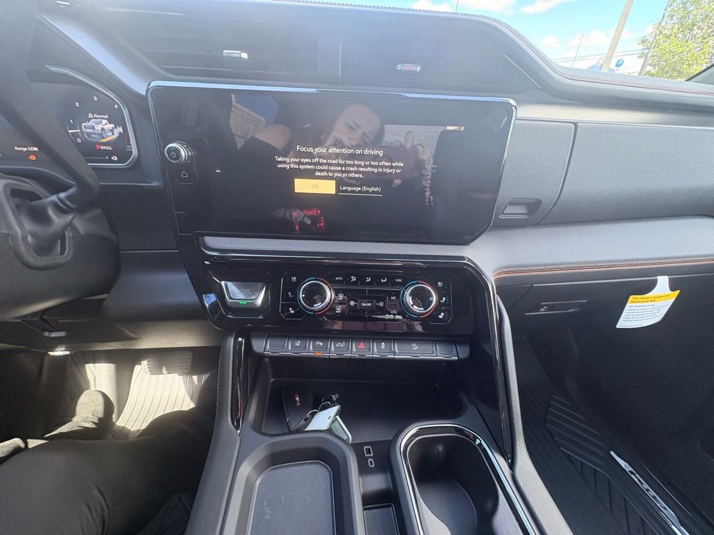 New 2026 GMC Sierra 2500 AT4 w/ LPO, Black Badging Package AWD/4WD image 28