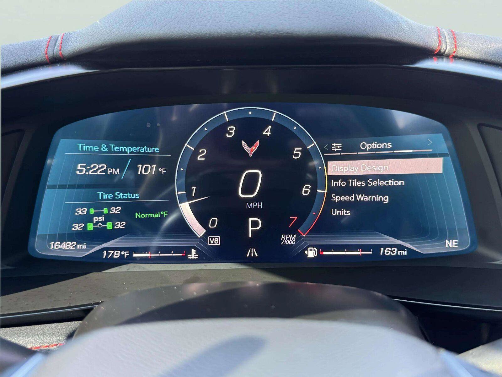 Used 2023 Chevrolet Corvette Stingray Coupe w/ 1LT RWD image 39
