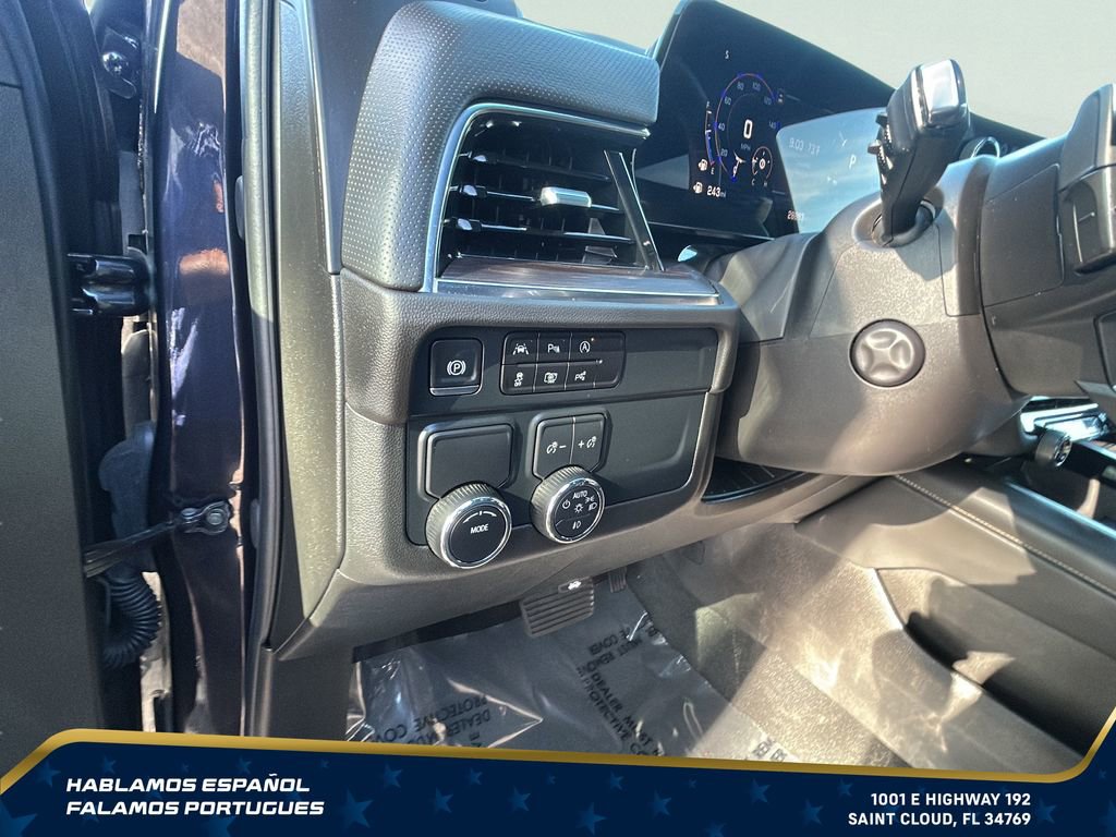 Certified 2025 Chevrolet Suburban Premier RWD image 16
