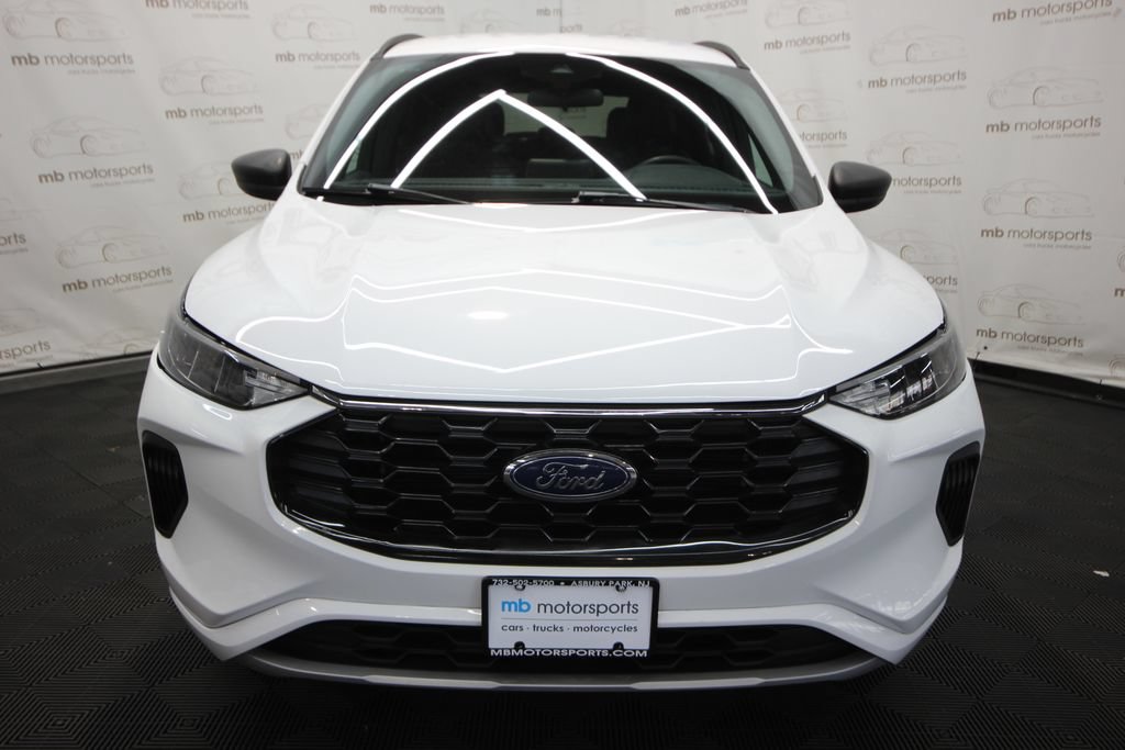 Used 2023 Ford Escape ST-Line AWD/4WD image 12