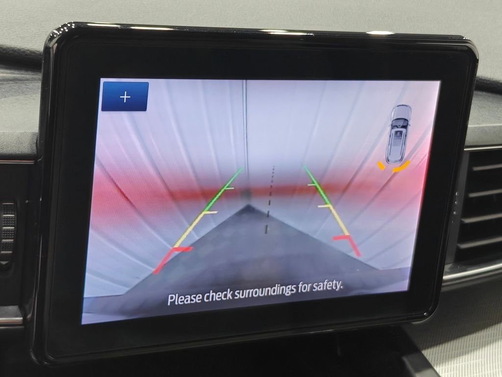 Used 2020 Ford Explorer XLT w/ Equipment Group 202A image 7