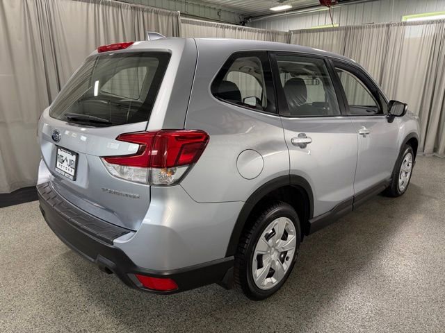Used 2019 Subaru Forester AWD/4WD image 4