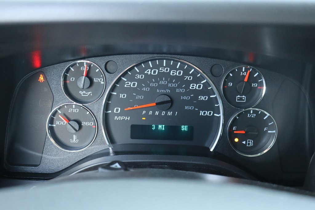 New 2025 Chevrolet Express 2500 w/ Driver Convenience Package image 31