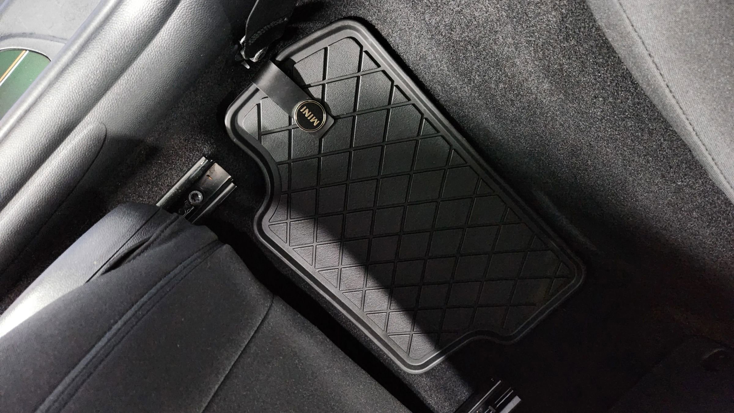 Used 2017 MINI Cooper S image 19