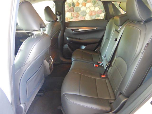 Used 2022 INFINITI QX50 Luxe AWD/4WD image 14