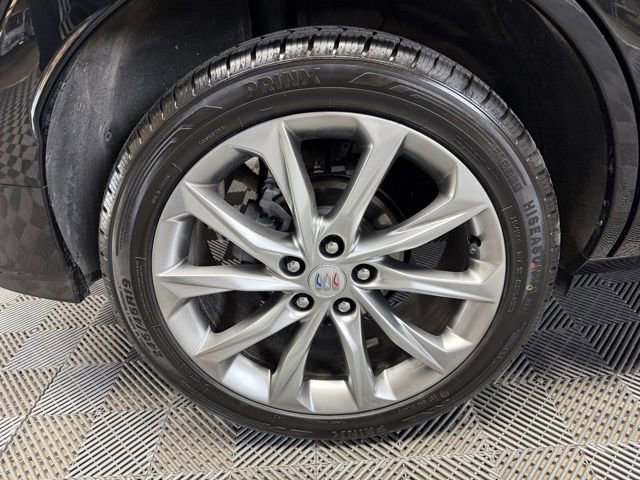 Used 2024 Buick Encore GX Avenir w/ Avenir Convenience Package image 39