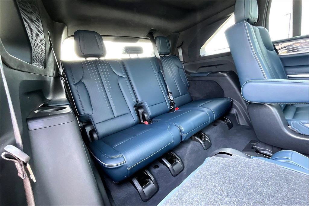 Certified 2025 Cadillac Escalade IQ Luxury 2 w/ LPO, Premium Carpet Package AWD/4WD image 26