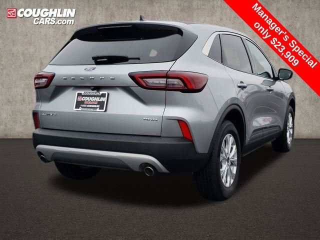 Used 2024 Ford Escape Active AWD/4WD image 9