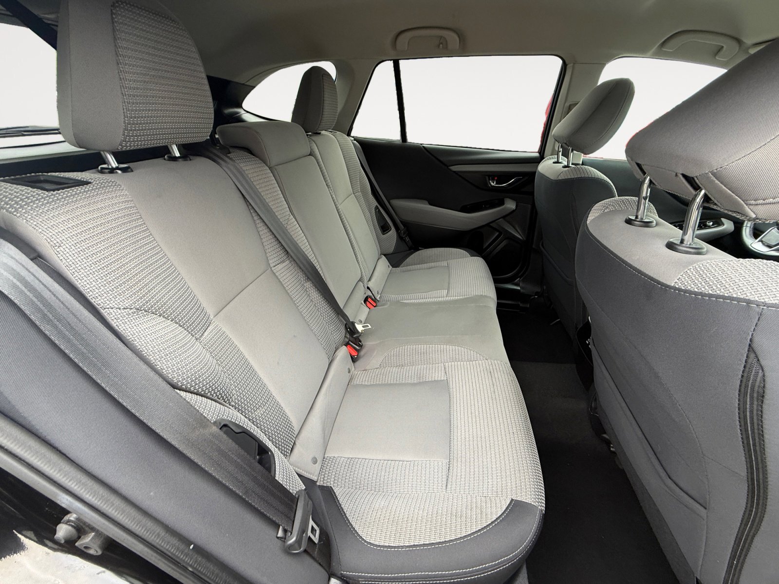 Used 2023 Subaru Outback Premium image 18