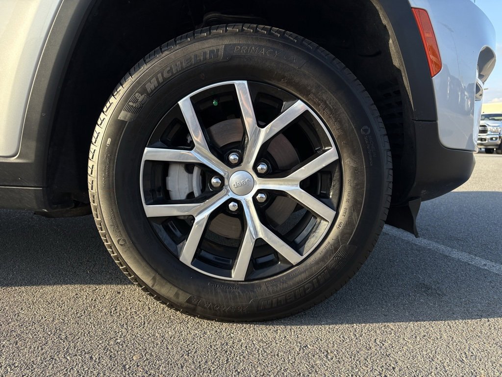 Used 2024 Jeep Grand Cherokee Limited w/ Trailer Tow Package image 32