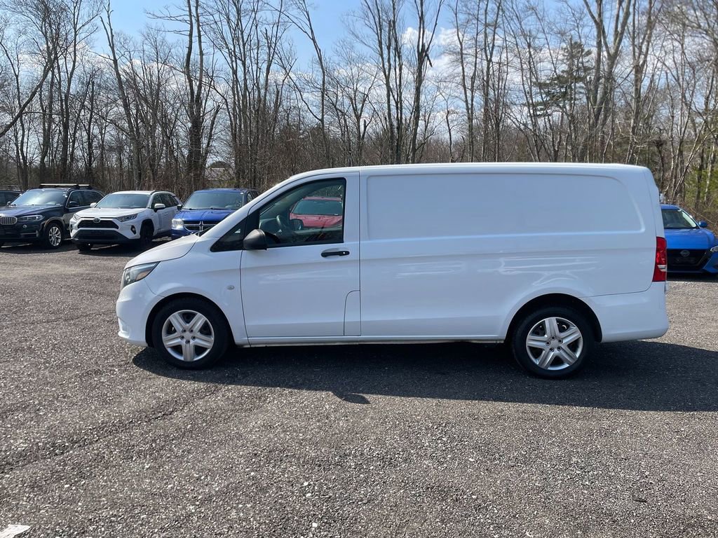 Used 2017 Mercedes-Benz Metris image 9
