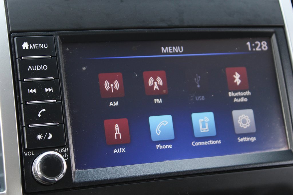 Used 2020 Nissan Frontier SV image 22