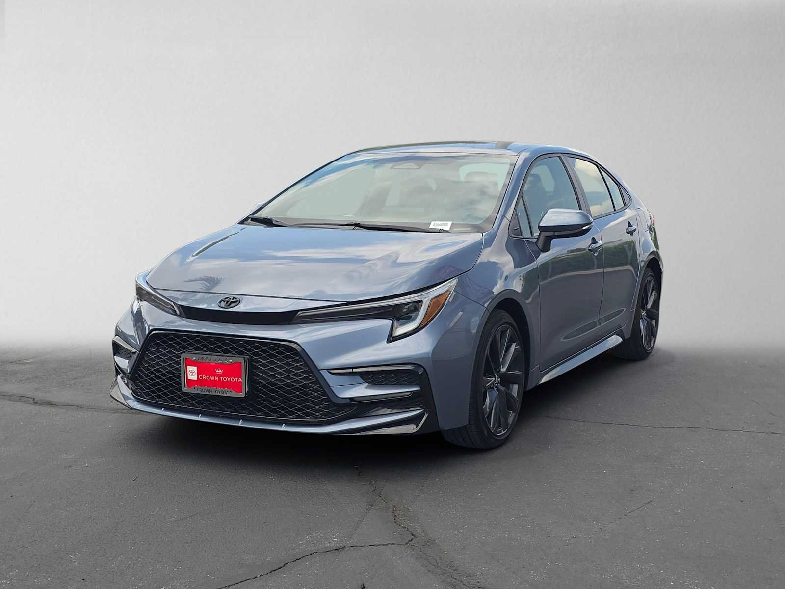 Certified 2026 Toyota Corolla SE w/ Carpet Mat Package (TMS) FWD image 7