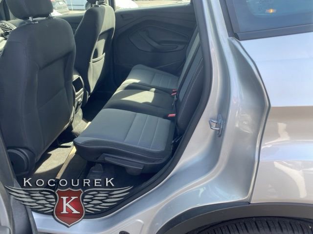 Used 2019 Ford Escape S image 2